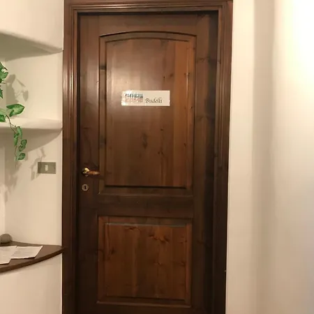 Molara Casa de hóspedes *